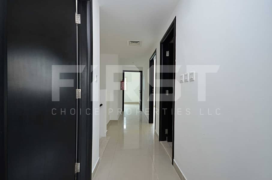 17 Internal Photo of 4 Bedroom Villa in Al Reef Villas Al Reef Abu Dhabi UAE  2858 sq (31). jpg