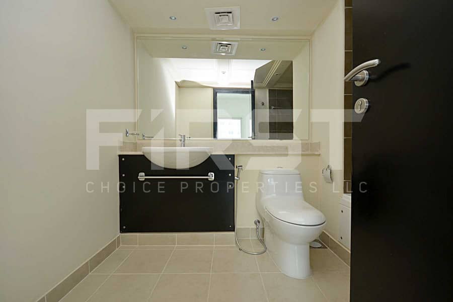 20 Internal Photo of 4 Bedroom Villa in Al Reef Villas Al Reef Abu Dhabi UAE  2858 sq (28). jpg