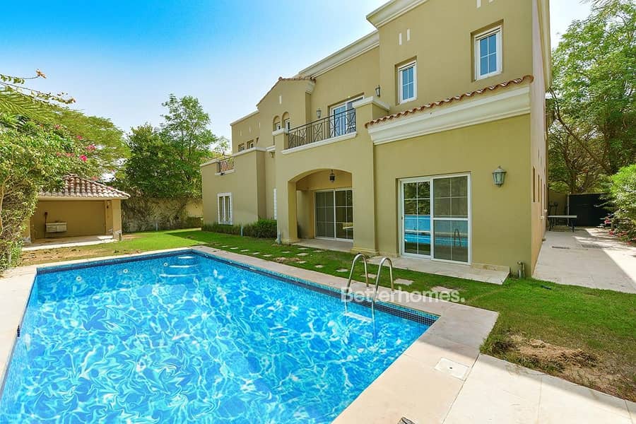 Type 18 | 6BR | Upgraded Kitchen | Pool.