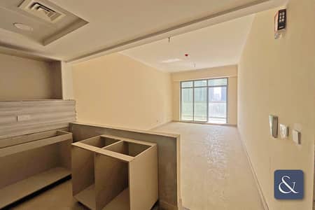 1 Bedroom Apartment for Sale in Business Bay, Dubai - Burj & Canal View | Brand New | Large 1Bd
