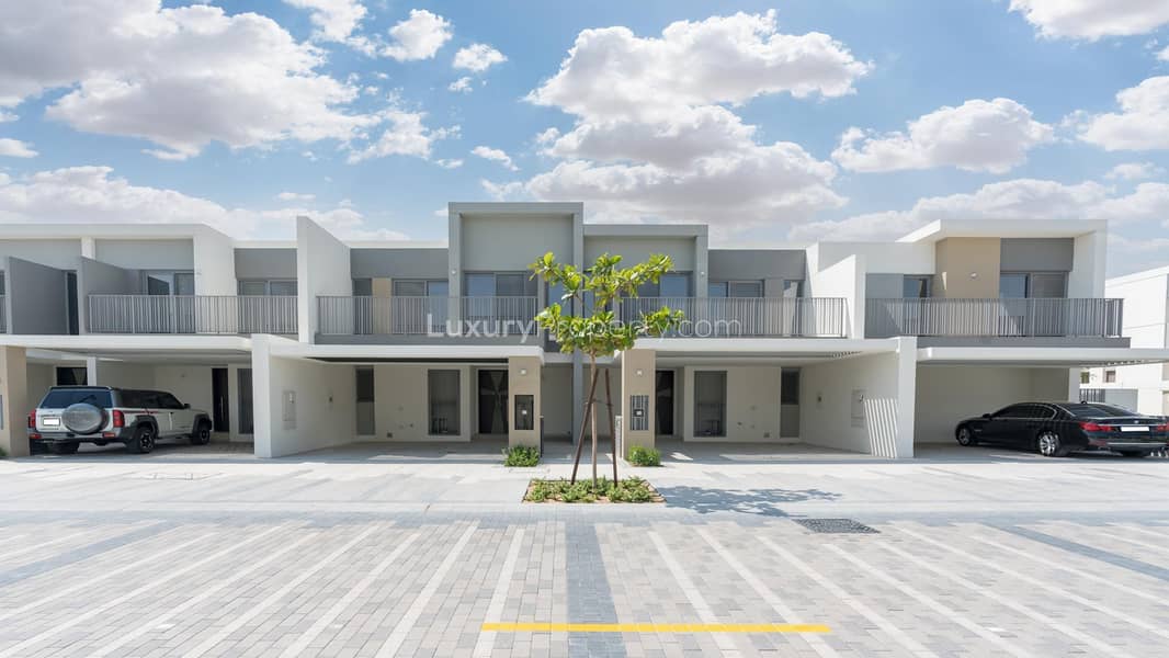 Brand New | Close to Pool | Ready to move Brand New | Close to Pool | Ready to move