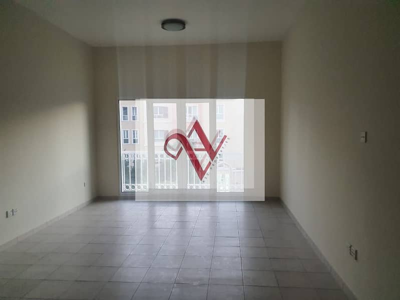 Modern Living| Near Mall and Metro l U type 1 bed