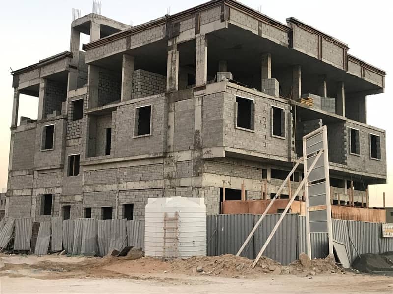 بناية تحت الانشاء للبيع في الجرف الصناعية سكني تجاري . بناية تحت الانشاء للبيع في الجرف الصناعية سكني تجاري .