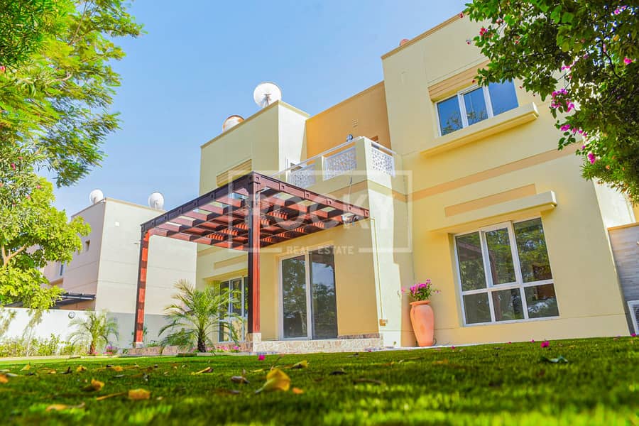 位于芳草青青,芳草青青6号 5 卧室的别墅 15500000 AED - 8184522 位于芳草青青,芳草青青6号 5 卧室的别墅 15500000 AED - 8184522