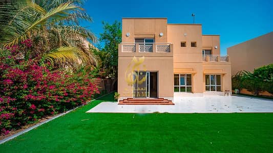 5 Bedroom Villa for Rent in The Meadows, Dubai - R6II0577. jpg