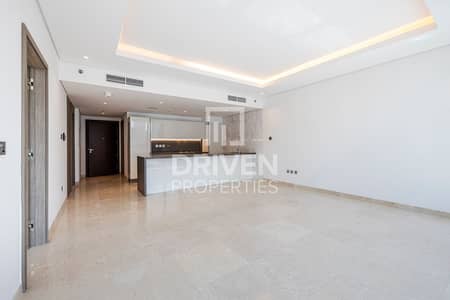1 Bedroom Apartment for Rent in Business Bay, Dubai - Largest Layout with Study | Canal Facing