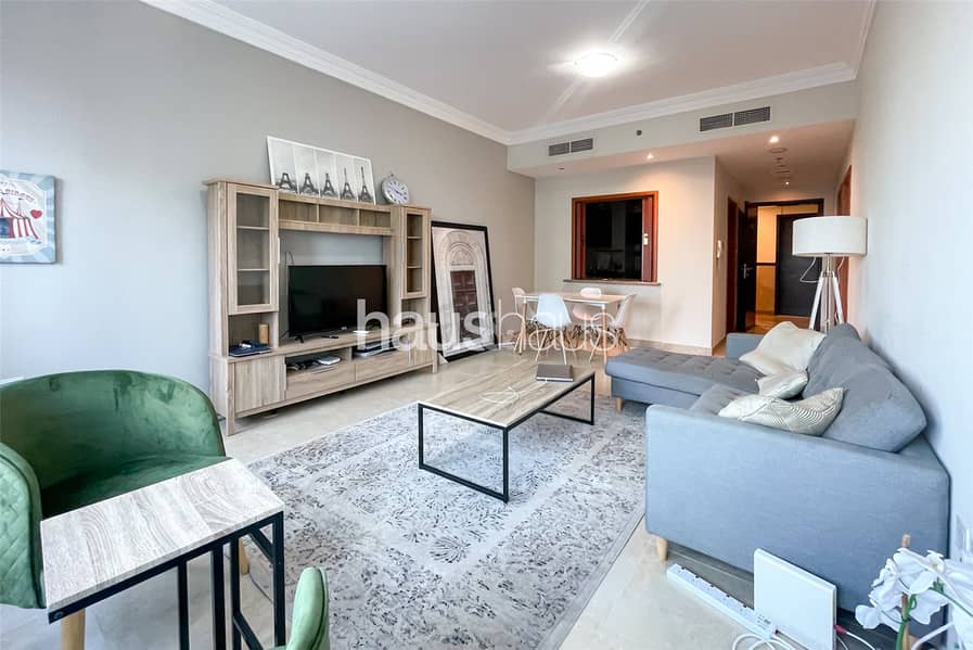High floor | Close to Metro | Spacious High floor | Close to Metro | Spacious