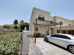 Stunning Arabian-style | Spacious and luxurious Villa | Beautiful garden