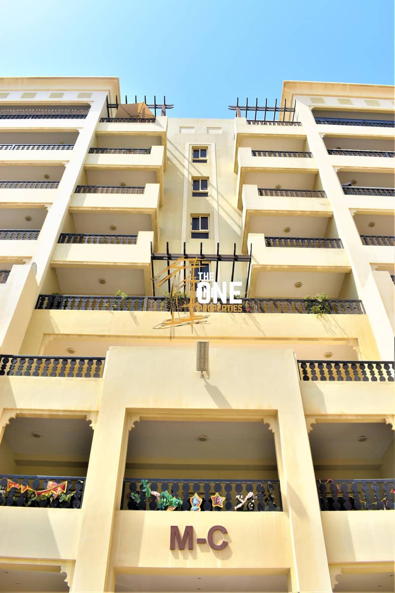 4 3 Bedroom + Maid I Mid Floor I Stunning View  Apartment For Rent