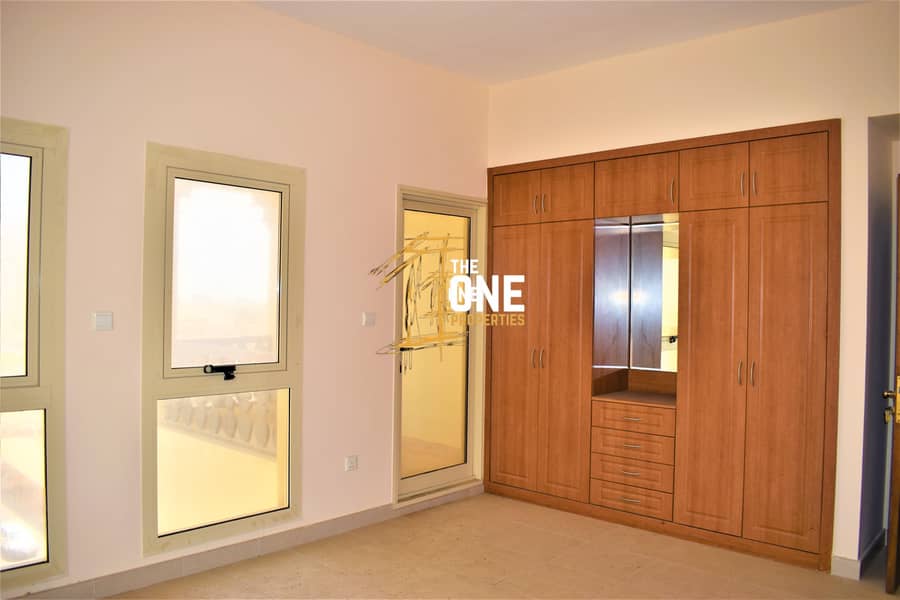 17 3 Bedroom + Maid I Mid Floor I Stunning View  Apartment For Rent