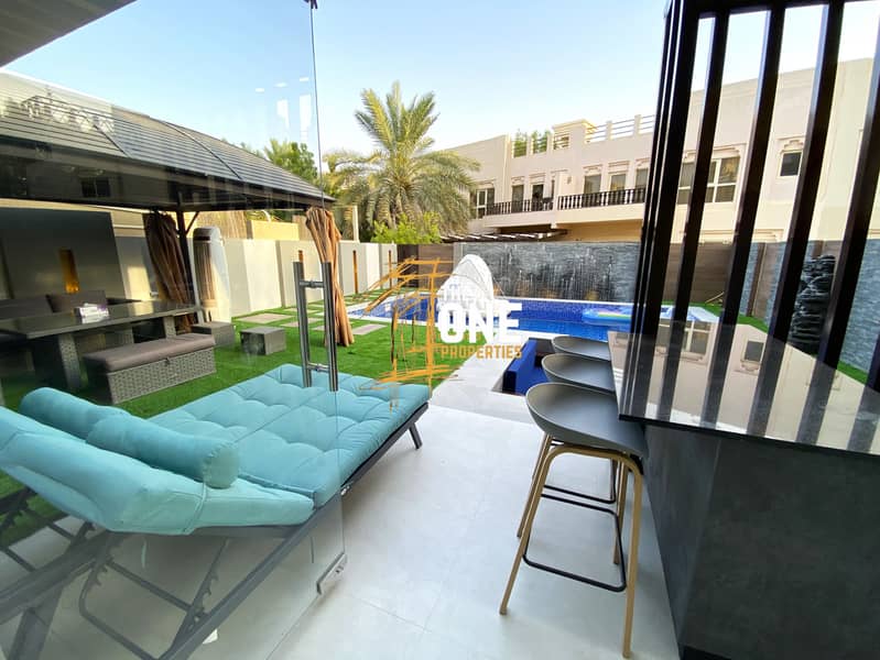 Elegant Townhouse With Private Pool| 4 Bedroom