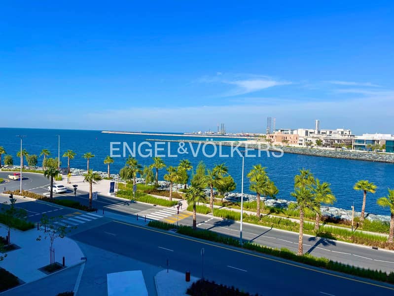 Full Seaview | Upgraded | 2 min to the Beach Full Seaview | Upgraded | 2 min to the Beach