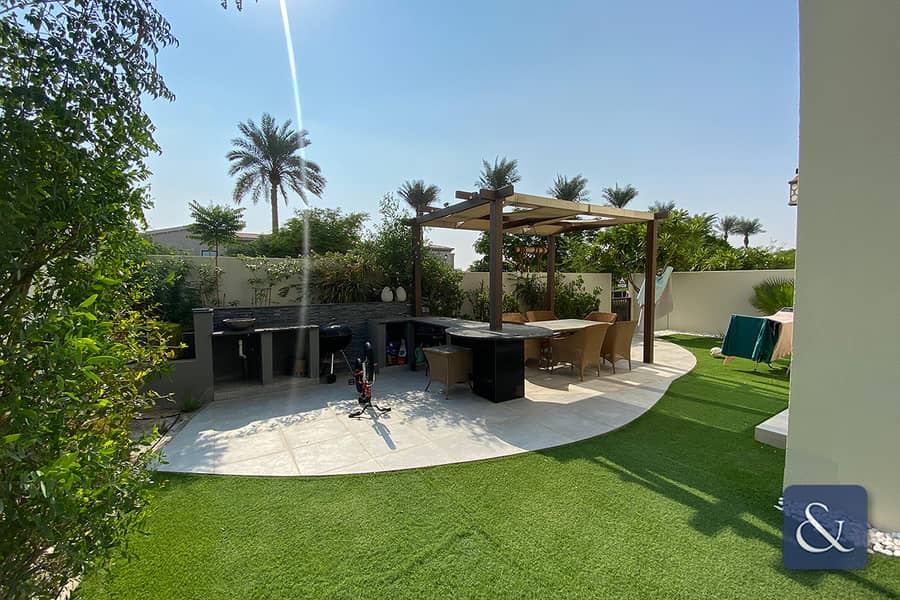 3 Bed | Corner Plot | Single Row 3 Bed | Corner Plot | Single Row