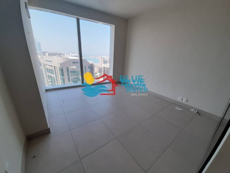 13 Exclusive deal ! Breathtaking 3 Bedroom apartment with 02 Parking and Gym