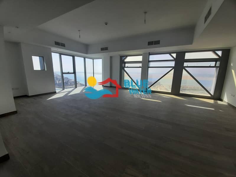 4 Duplex Penthouse 4BR With Amazing View In Al Bateen