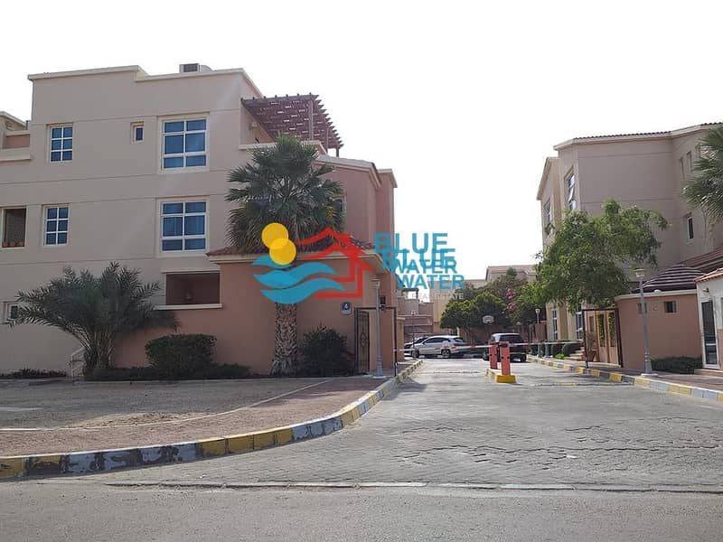 2 Exclusive Extra large 1M BR with terrace and Facilities