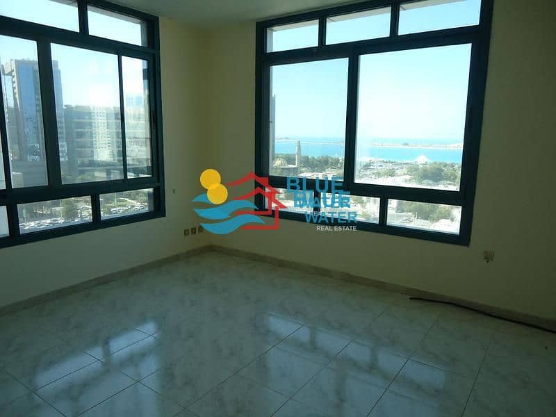 4 0 % Fee | Large | 3 Master Br | City View