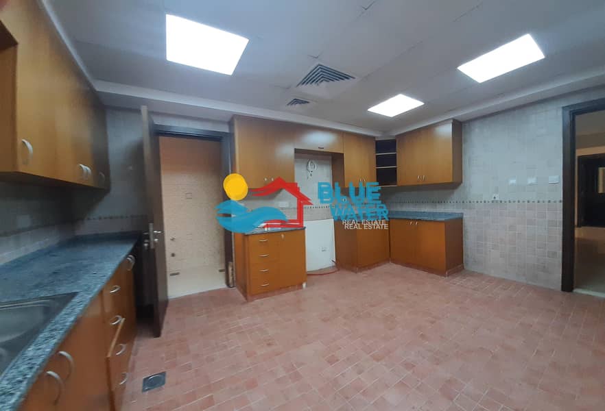 16 Lovely Compound With Shared Pool Gym And Private Garden In Khalifa City A