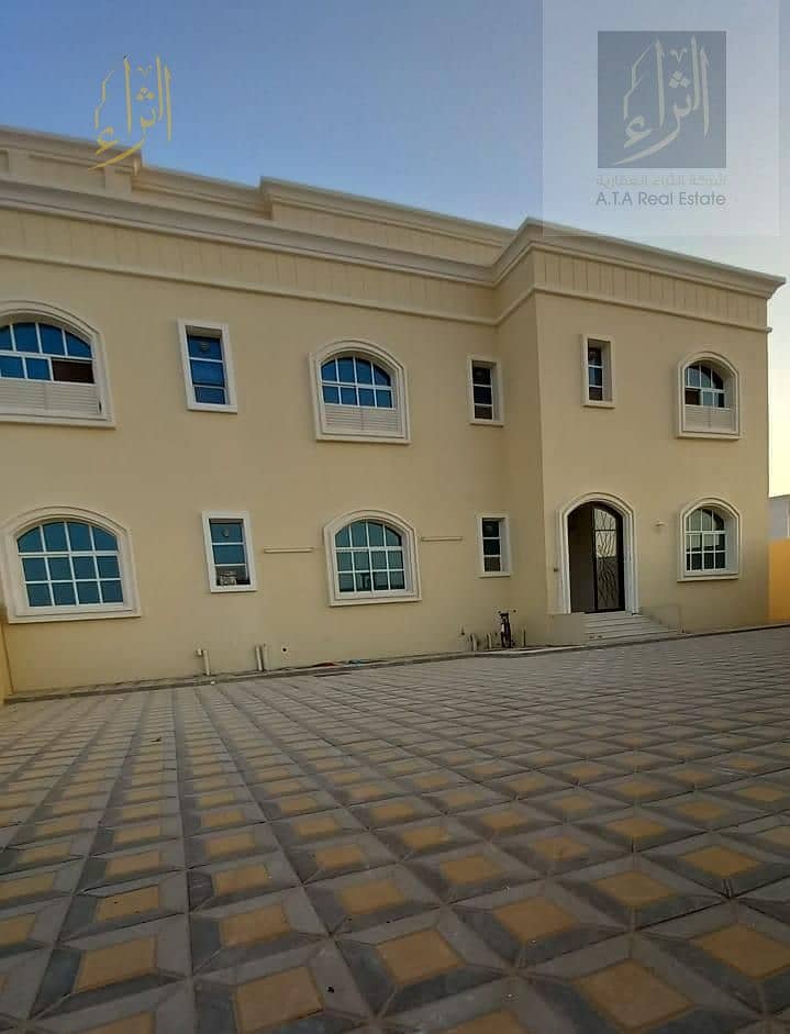 sophisticated\\ big\\ cheap villa in Al yahar