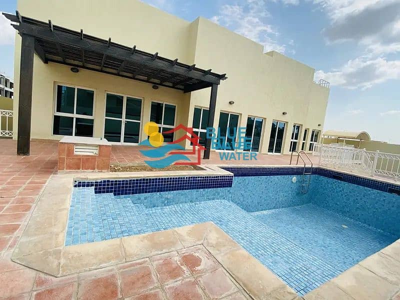 Private Entrance 3 master Bed Villa With Pool+Garden In Khalifa City A