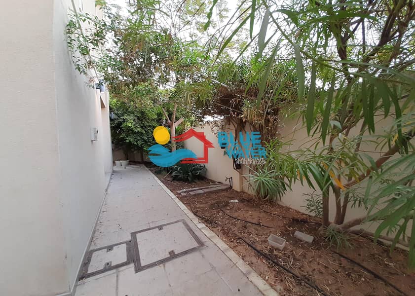 UTILITIES INCLUDED Spacious 3 Bed Villa In Khalifa City A