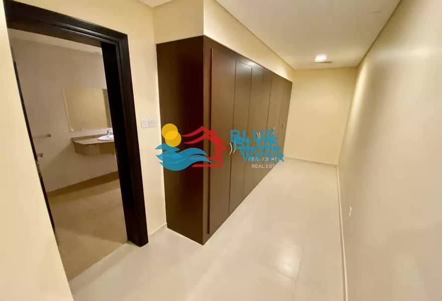 7 Premium Quality 7 Bed Villa With Shared Pool+Gym In Khalifa City A