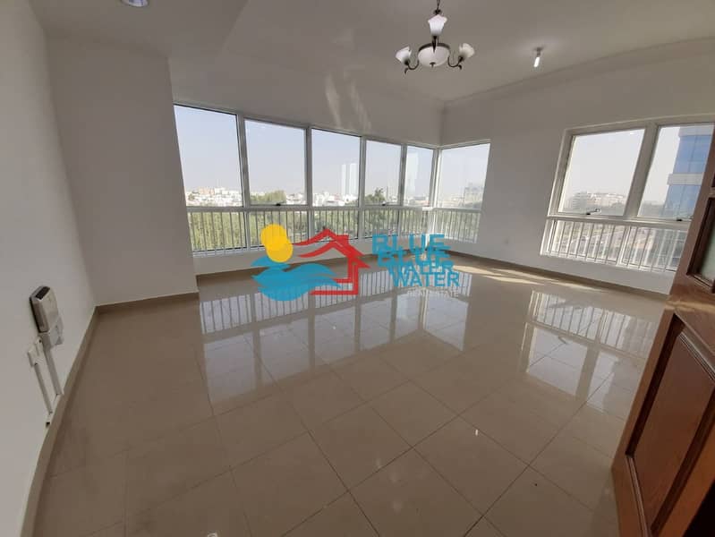 Квартира в Аль Мушриф, 2 cпальни, 55000 AED - 6613786