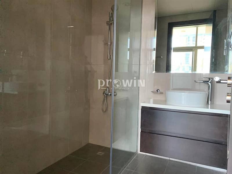 6 Brand New 1 BR Apt | Road View | Prime Location |  Business Bay !!!