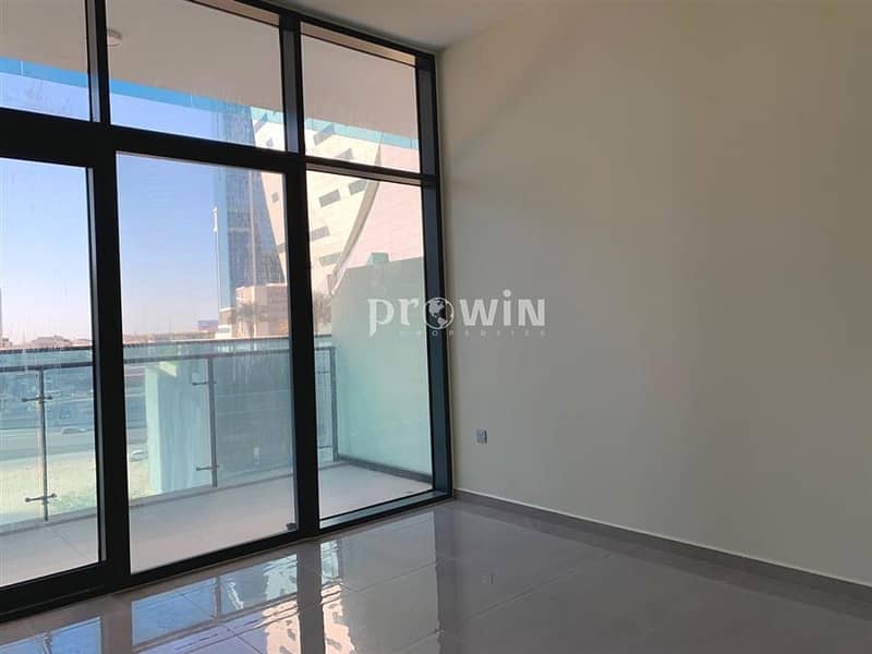 7 Brand New 1 BR Apt | Road View | Prime Location |  Business Bay !!!