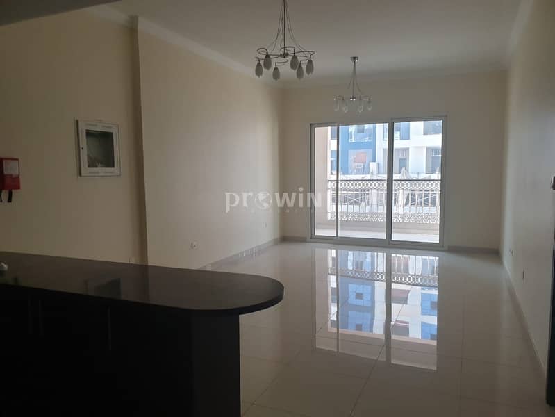 6 1 BR Apartment | Best Price | Miracle Pool View |  Upto 12 Cheques!!!