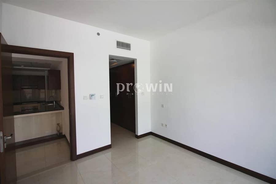 3 Luxury spacious 1 Bedroom Apartment for rent in Villa Pera JVC |Best Quality !!!