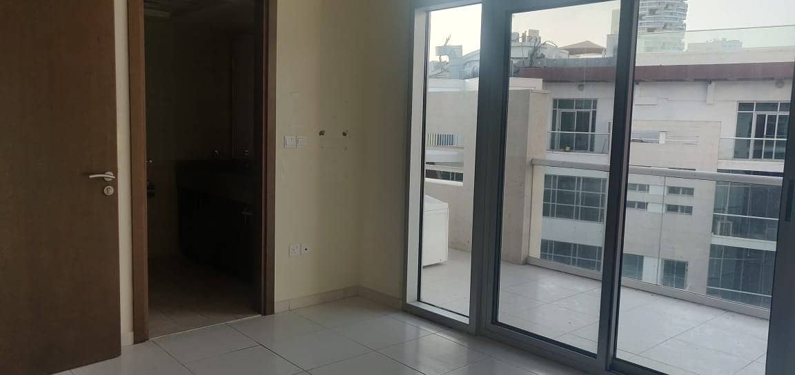 23 Big Layout Duplex 2BR | Well Maintained | Pay 4cheques | Quality Verified!!!