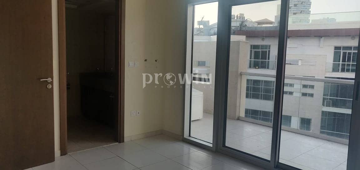 24 Big Layout Duplex 2BR | Well Maintained | Pay 4cheques |