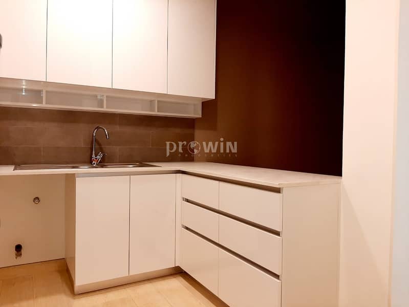 13 Amazing Opportunity |Ready to Move in  Very  Spacious 1 BR apt For Sale  !!!|