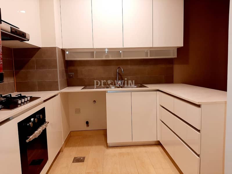 14 Amazing Opportunity |Ready to Move in  Very  Spacious 1 BR apt For Sale  !!!|