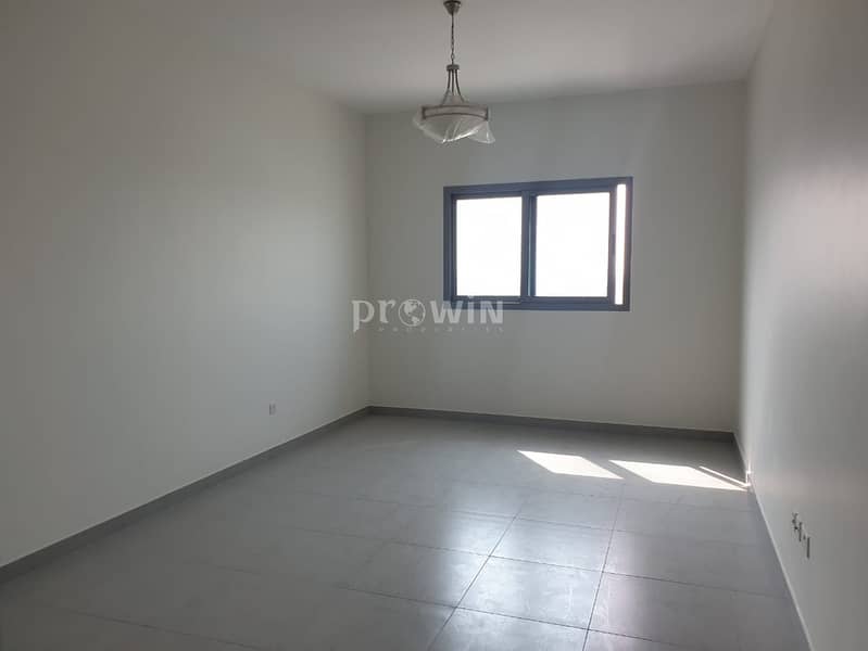 4 Bright 1BR Apartment | Very Spacious |  Upto 4 Cheques!!!