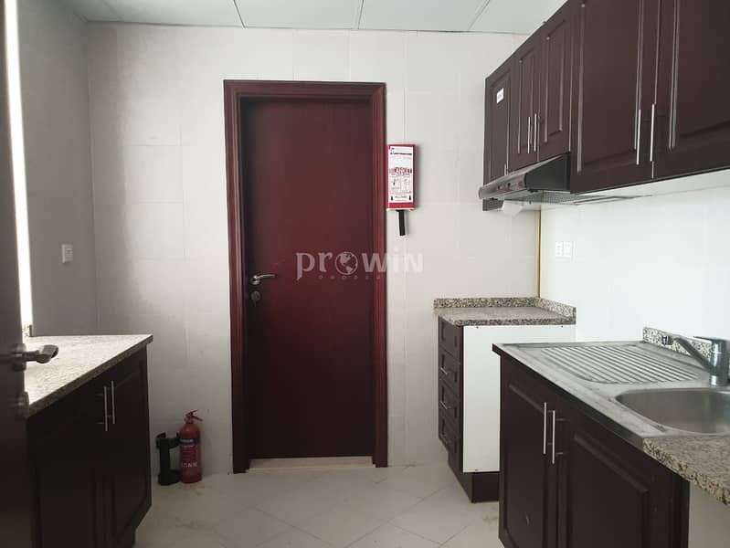 2 Luxurious 1BR | Well Maintained | Bright Pool View | Upto  4 Cheques!!!