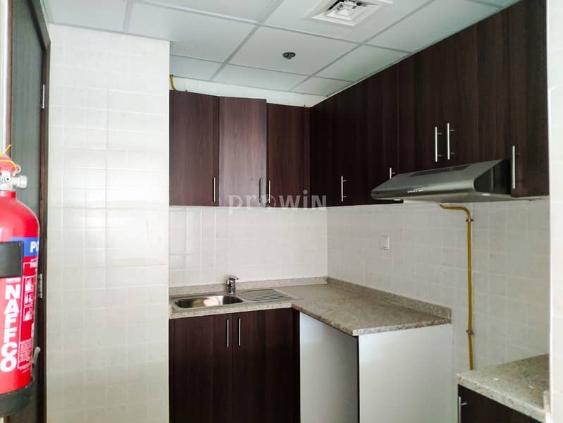 3 Chiller Free | 2BR Apartment | Well Maintained | Upto 2 Cheques !!!