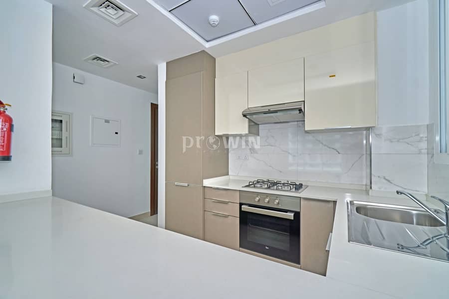 2 Brand New 1 BR  with Stunning Quality | Excellent Location  !!!