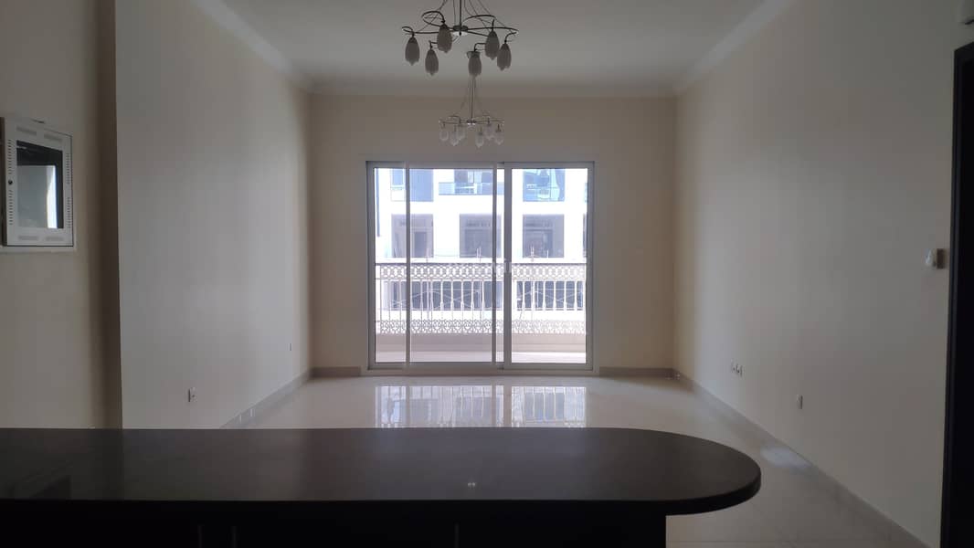 5 Chiller Free 1 BR Apt |  Up to 12 Cheques | Modern Spacious | Very Beautiful Unit !!