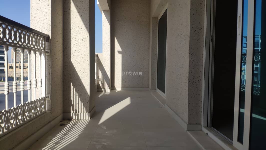 17 Chiller Free 1 BR Apt |  Up to 12 Cheques | Modern Spacious | Very Beautiful Unit !!