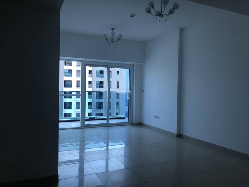 3 Spacious 1 Bedroom + Balcony + Laundry Area + Kitchen appliances(Dish washer)| Prime Location | Best Priced !!!