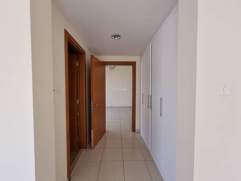 5 DAMAC GARDENIA 1 SPACIOUS ONE BED ROOM APARTMENT!!