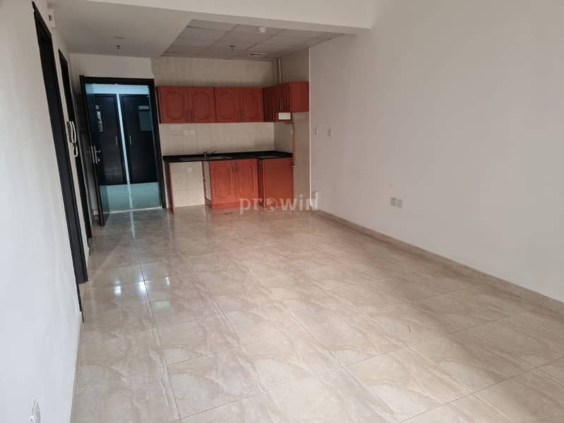 4 SPACIOUS 1 BEDROOM APARTMENT WITH A BIG TERRACE|OPEN KITCHEN|FLEXIBLE PRICE!!!