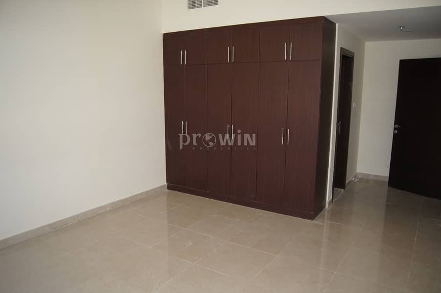 6 TWO MONTHS FREE!! Very Large Three Bed Apt With One Laundry & Storage Room | Luxury Amenities !!!