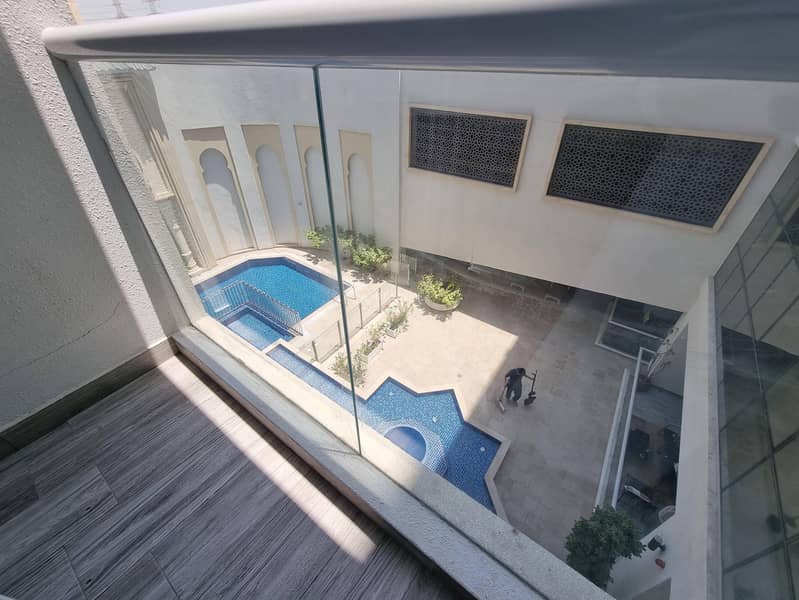 4 POOL VIEW|GREAT 1 BEDROOM  WITH A BALCONY|CLOSE TO EXIT!!!