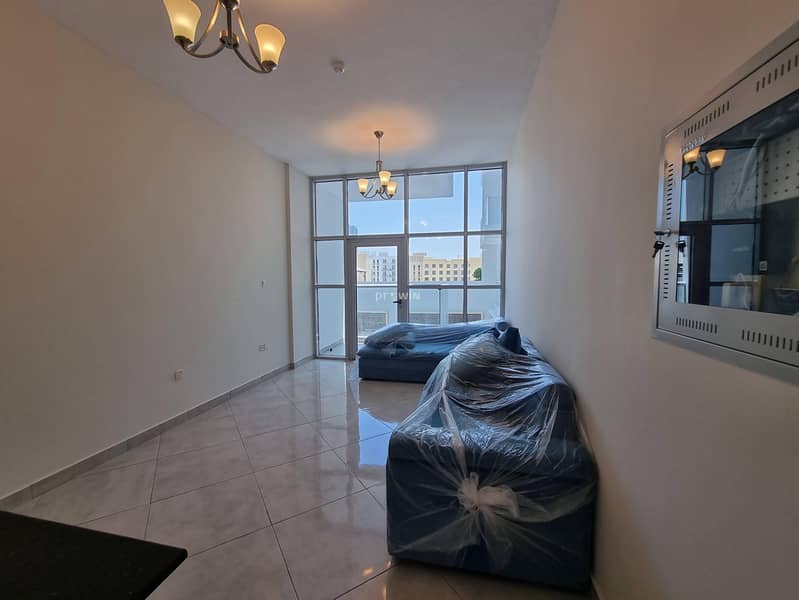 12 POOL VIEW|GREAT 1 BEDROOM  WITH A BALCONY|CLOSE TO EXIT!!!