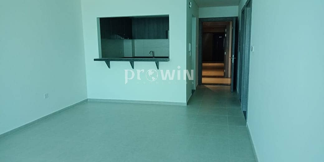 45  Days Free | Beautiful 1Br Apt | Brand new Building | 4 Cheques!!!