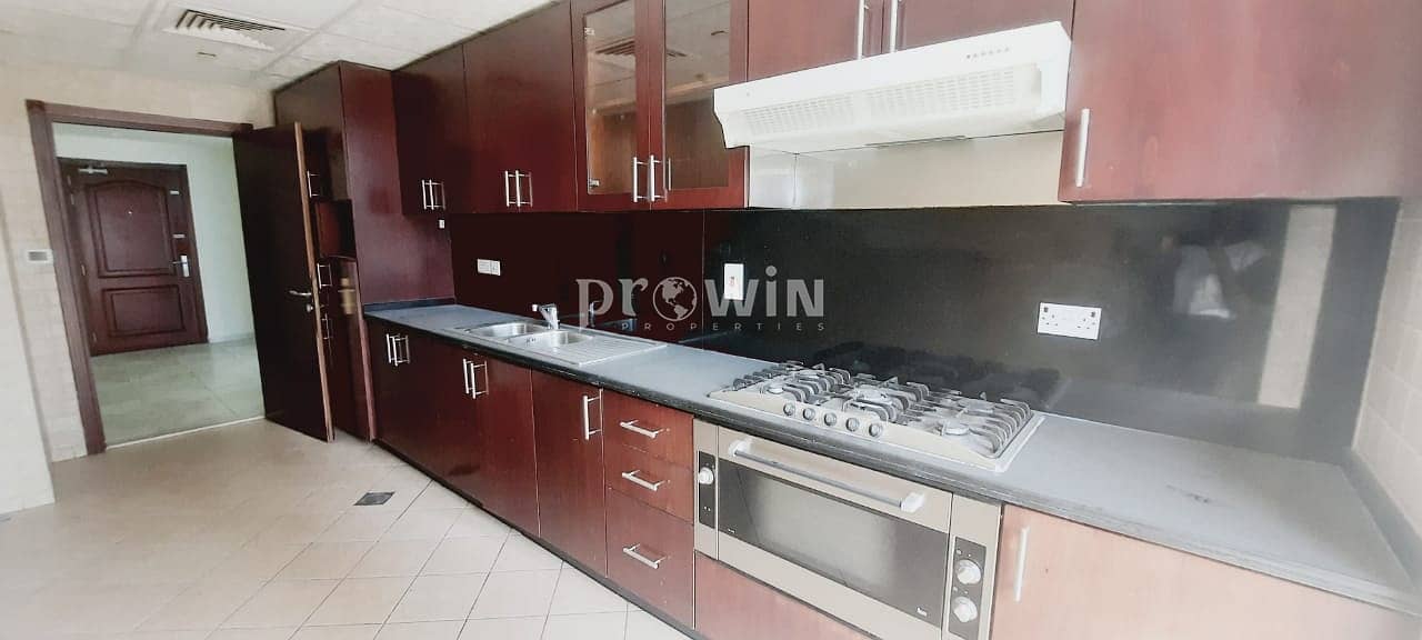 6 Huge Balcony | Spacious Three Bed Apt | Great Amenities !!!