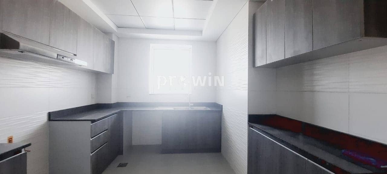 2 Huge Balcony  | Beautiful 1BR Apt | Brand New Building | 4 Cheques!!!